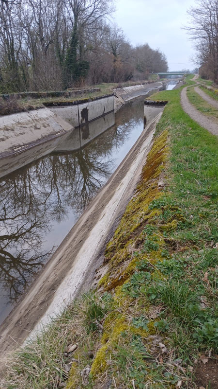 Avant la pose du batardeau au pont de la Teyssonne