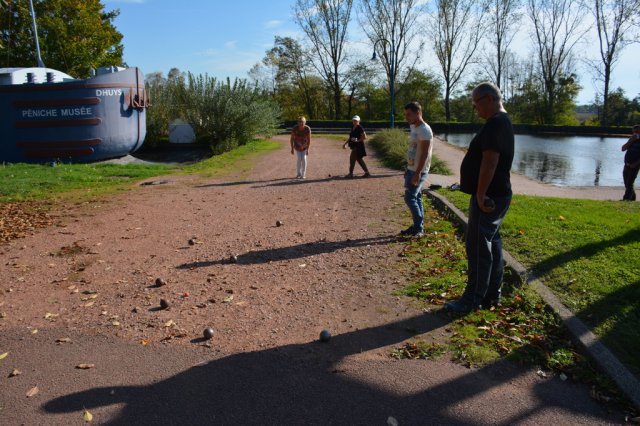 Repas et pétanque 18 octobre 2017 - 36